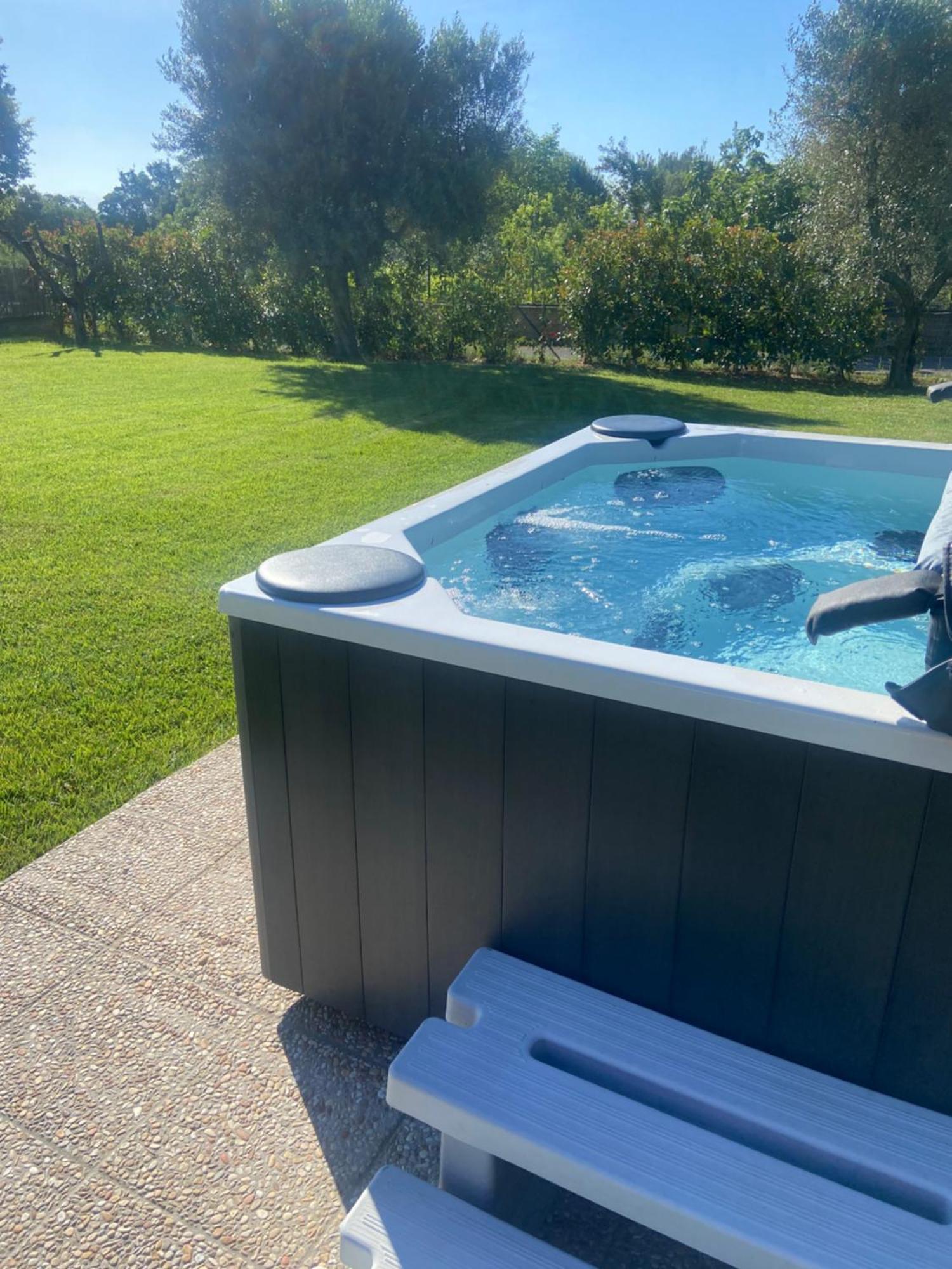 Favoloso Appartamento In Villa Monterosi Экстерьер фото