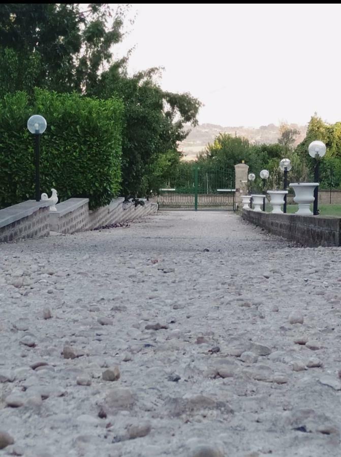 Favoloso Appartamento In Villa Monterosi Экстерьер фото