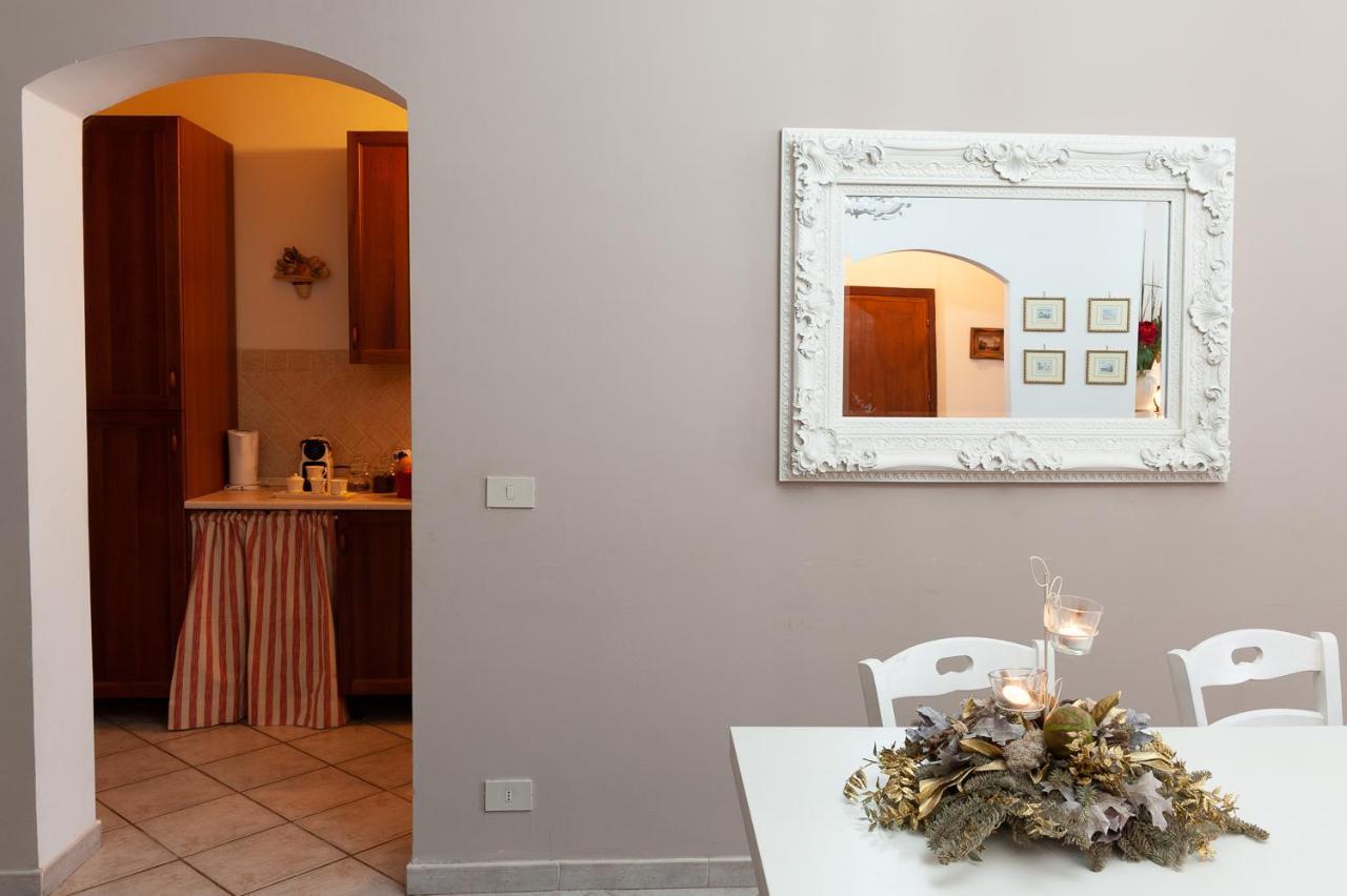 Favoloso Appartamento In Villa Monterosi Экстерьер фото